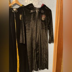 Child/Kids Large Gryffindor Robe Velvet 12/14